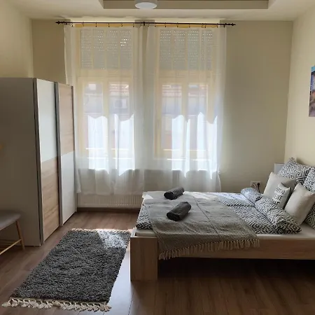 Setany Vendeghaz Pensionat Miskolc